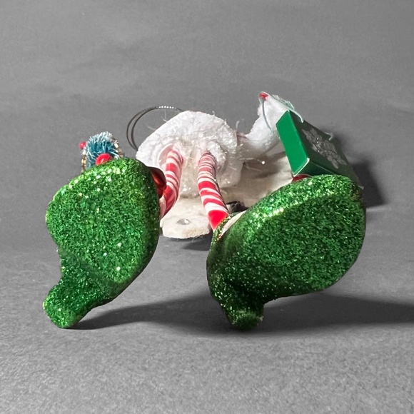 Oversized Shopping Candy Cane Elf - Picture 6 of 6